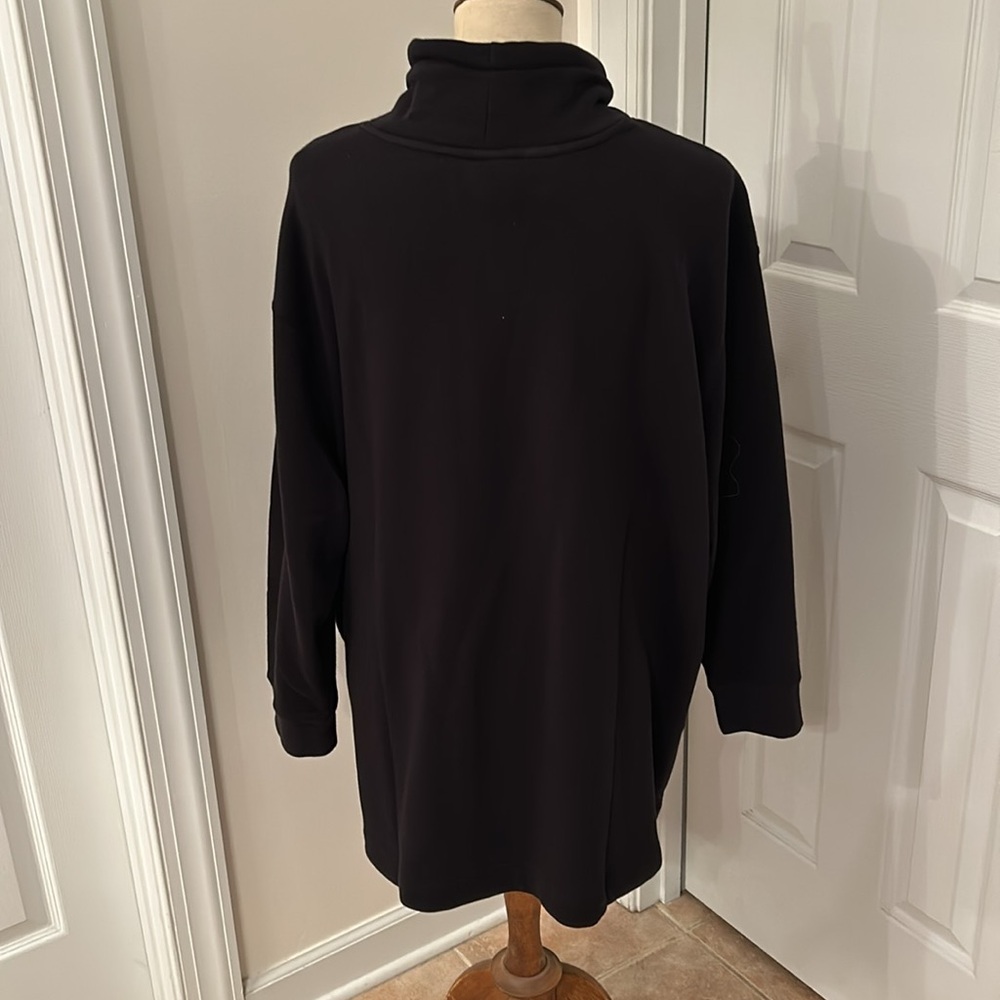 Nike Oversized Fit Plus Sweatshirt - Picture 5 of 9